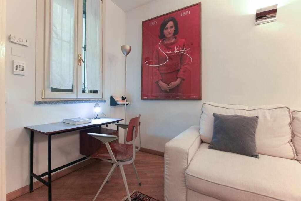Brera Area Lovely Apt Close To Piazza Duomo Милан Экстерьер фото