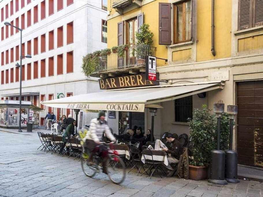 Brera Area Lovely Apt Close To Piazza Duomo Милан Экстерьер фото